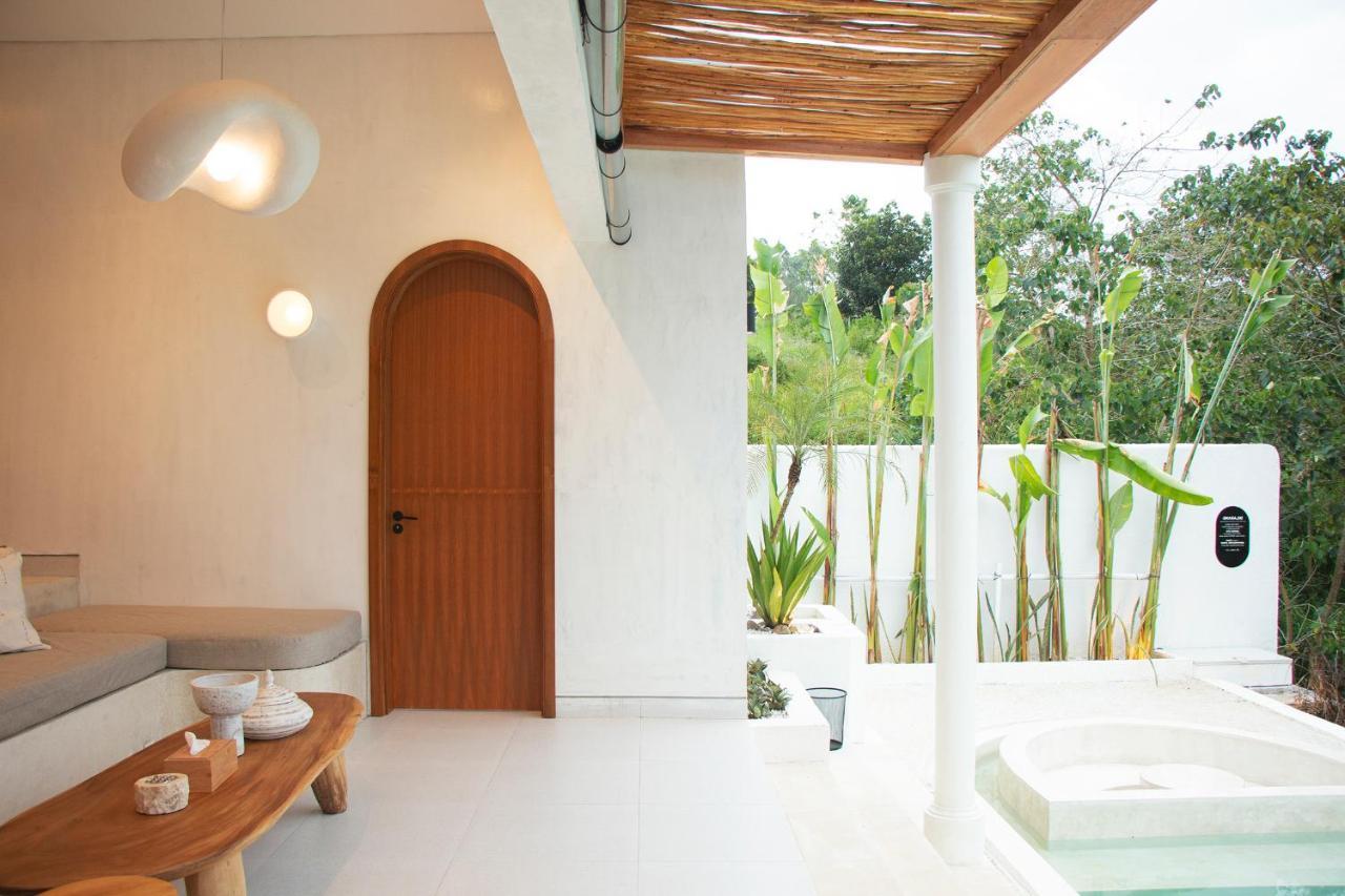 Villa Soll A By The Villas 100 Bogor Exterior photo